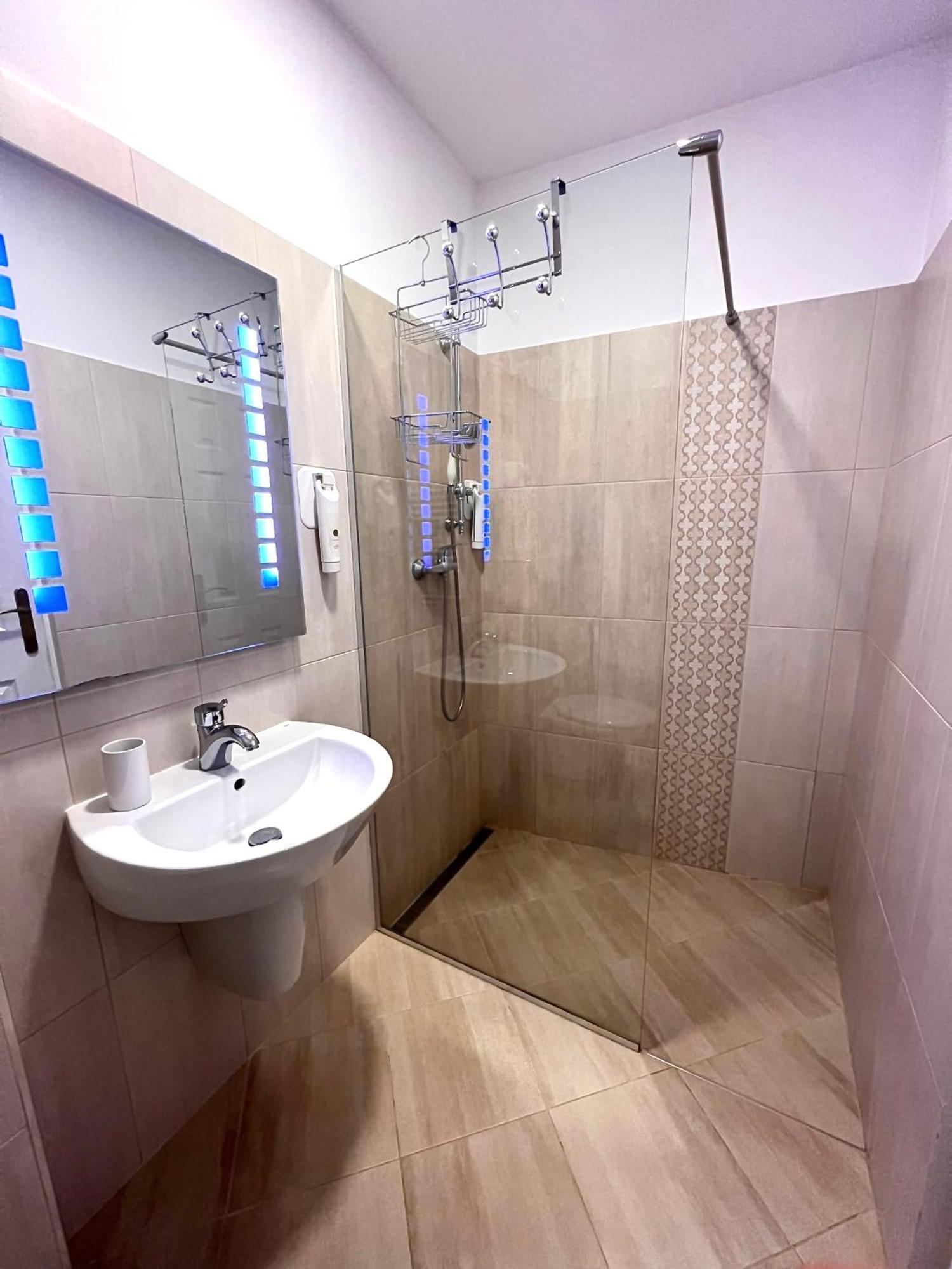 Pension Old City Brasov Ngoại thất bức ảnh