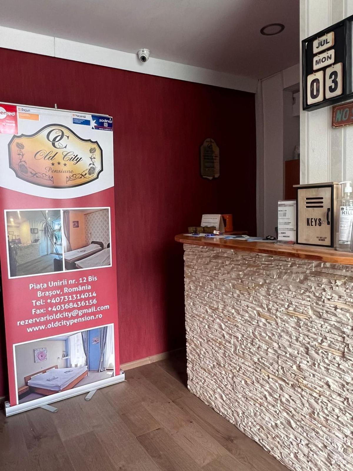 Pension Old City Brasov Ngoại thất bức ảnh