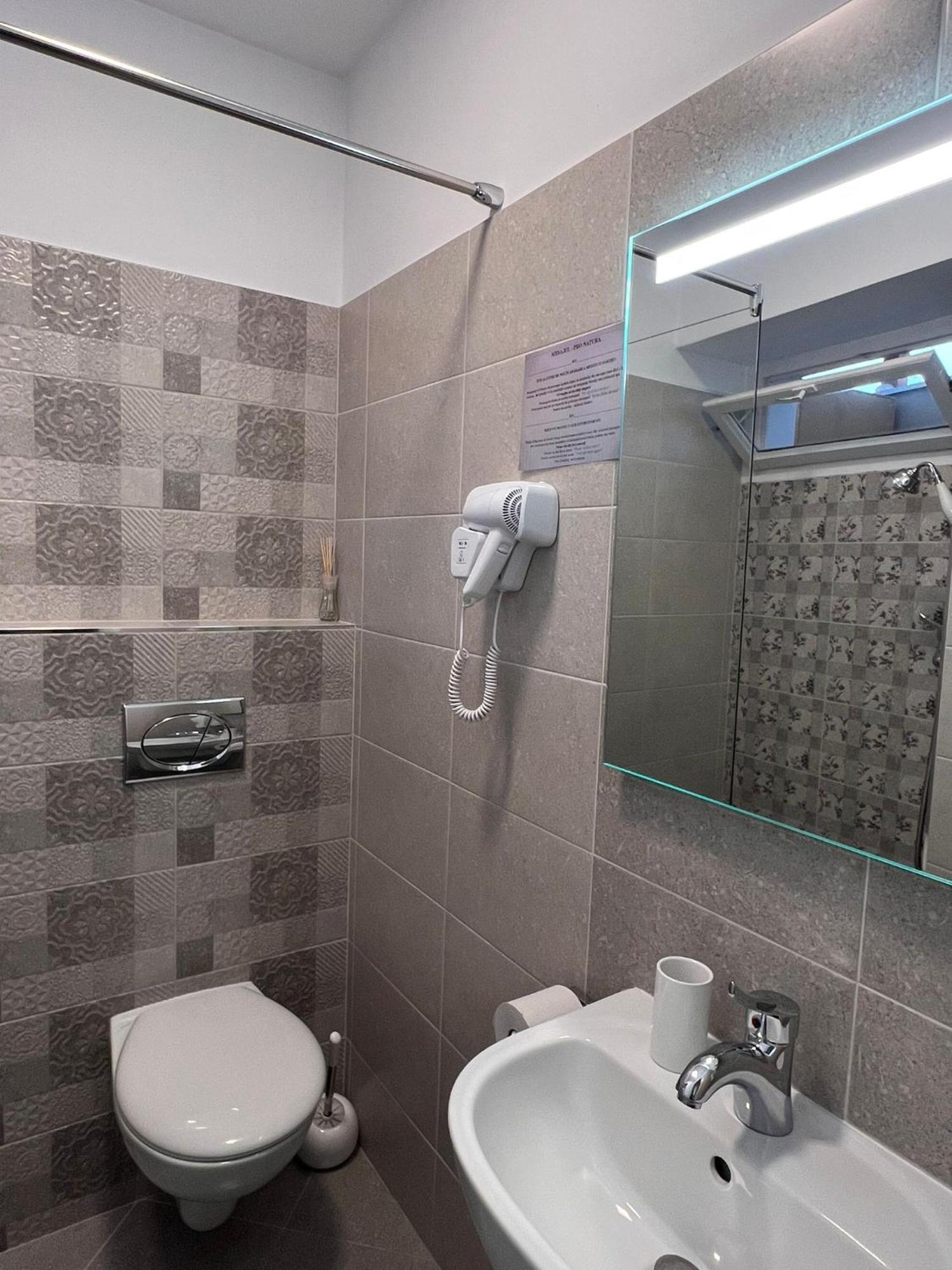 Pension Old City Brasov Ngoại thất bức ảnh