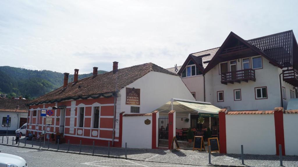 Pension Old City Brasov Ngoại thất bức ảnh